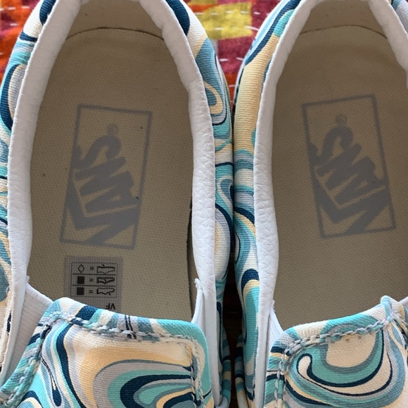New Never Worn Classic VANS Classic Slip-O Swirl Turquoise Size Men 6.5/ Women 8 - Picture 4 of 10